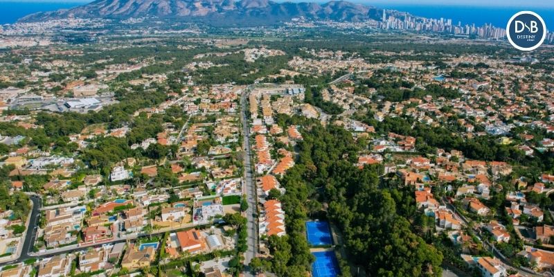 Los apartamentos con la mejor orientación geométrica junto a la Ciudad del Deporte Camilo Cano son limitados y la demanda internacional es creciente; este es el momento preciso para asegurar su posición en el proyecto de bloques residenciales más sofisticado de la Costa Blanca y comenzar a disfrutar de un entorno concebido exclusivamente para su bienestar. ~ Destiny by Bergen Los apartamentos con la mejor orientación geométrica junto a la ciudad del deporte camilo cano son limitados y la demanda internacional es creciente; este es el momento preciso para asegurar su posición en el proyecto de bloques residenciales más sofisticado de la costa blanca y comenzar a disfrutar de un entorno concebido exclusivamente para su bienestar.